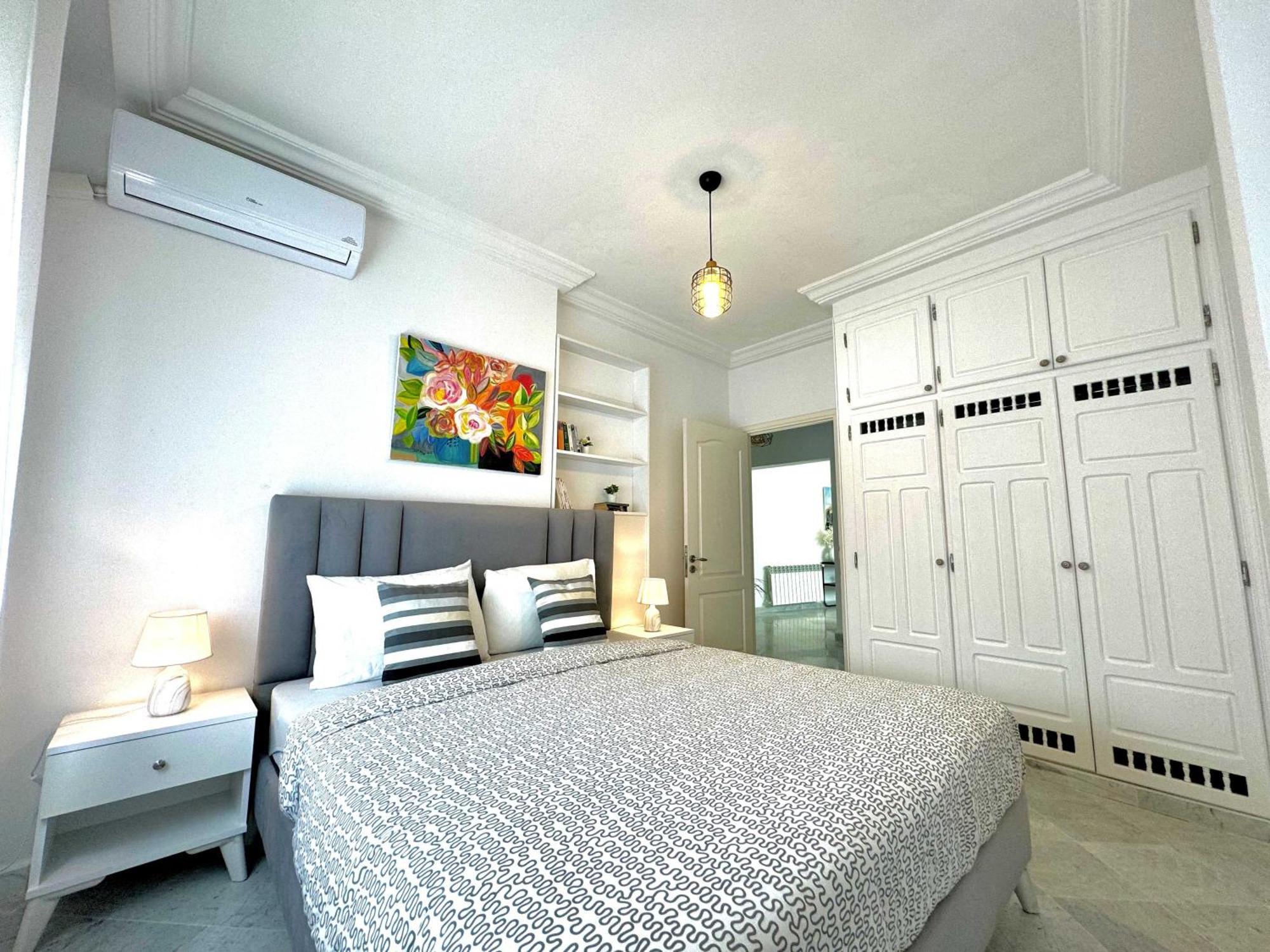 Cosy S3 In Village